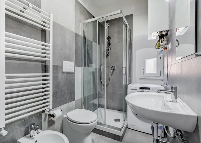 Appartamento Bdc - Majestic 4-bdr In Termini Roma